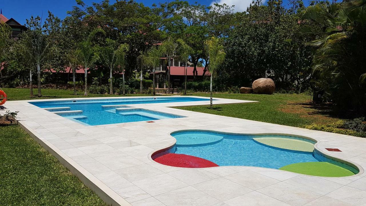 Bay 4 Eden Island Apartment Exterior photo
